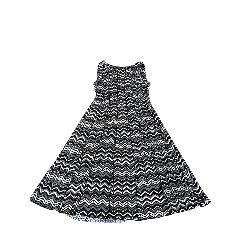 VOIR VOIR Geometric Chevron Sleeveless Midi Dress‎ Women's Size 10 Black White